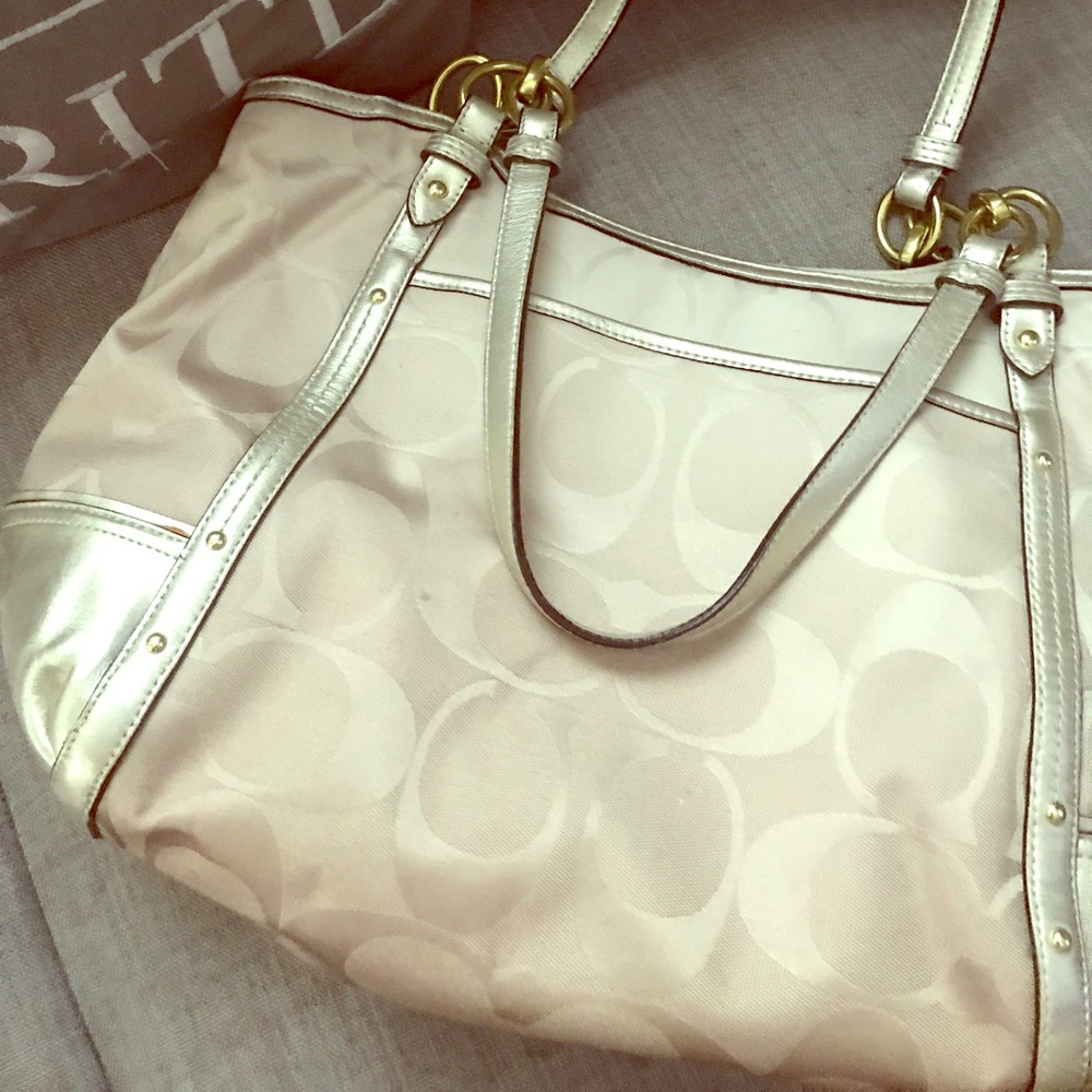 Coach purse